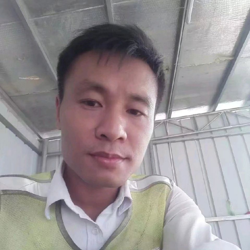 小马哥的第二张照片--平果认干亲服务网